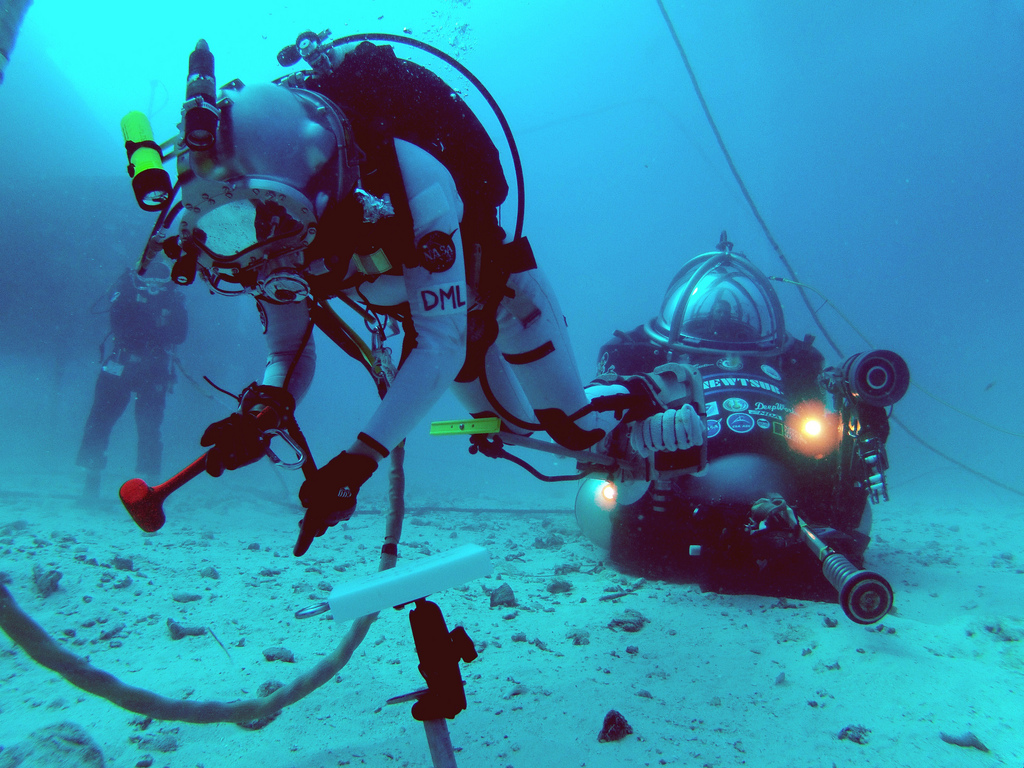'Aquanauts' Complete Mock Asteroid Mission on Ocean Floor